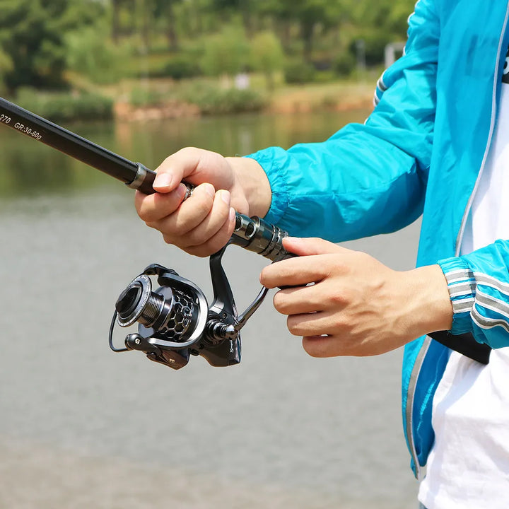 Sougayilang Fishing Rod and Reel Combo Telescopic Fishing Rod Spinning Reel Max Drag 20Kg